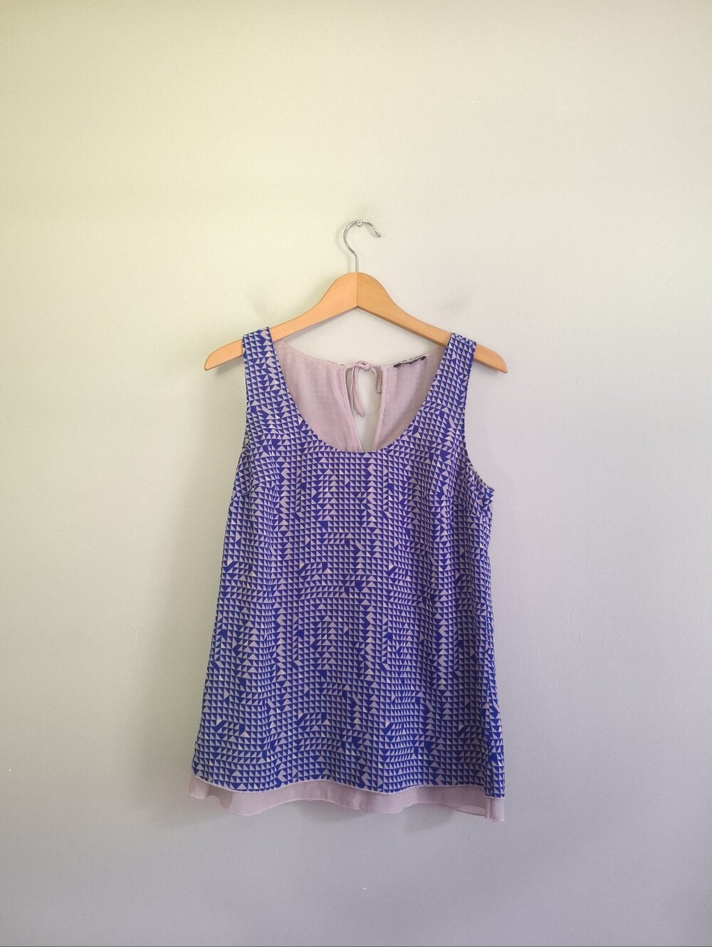 Gap Blue Geometric Layered Keyhole Tank Top